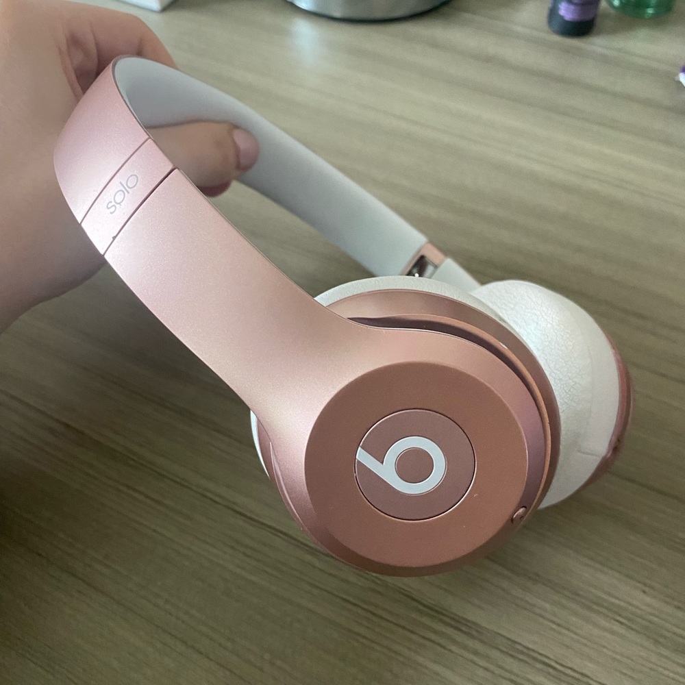Beats by Dre Solo Wireless 2